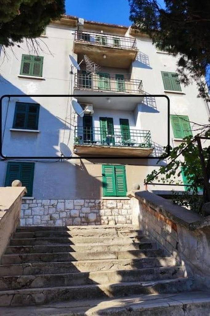 Ganze Wohnung, Apartments with Wifi Šibenik - 24034 in Sibenik, Šibenik-Knin