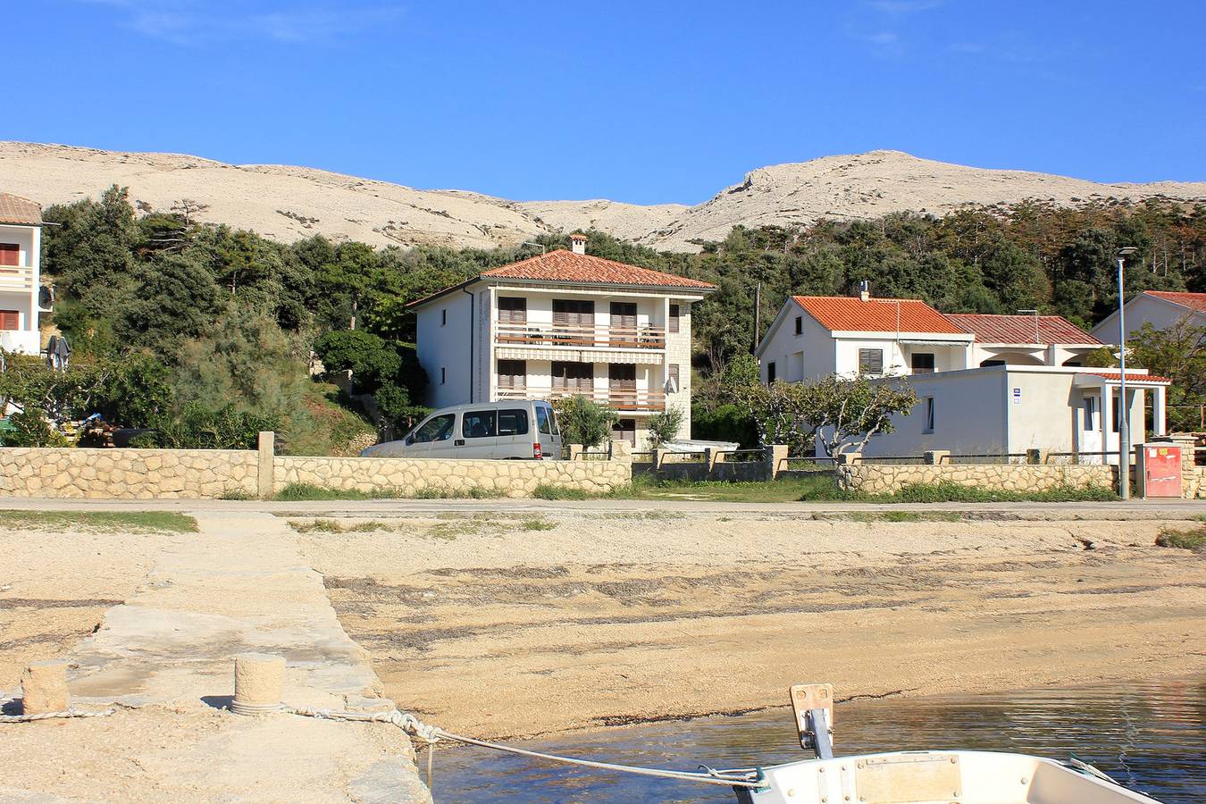 Cijeli apartman, Trosobni apartman uz plažu Pag -b in Grad Pag, Otok Pag