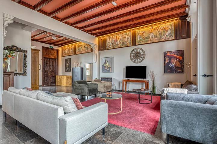 Gîte pour 11 personnes, avec jardin et terrasse dans Edam