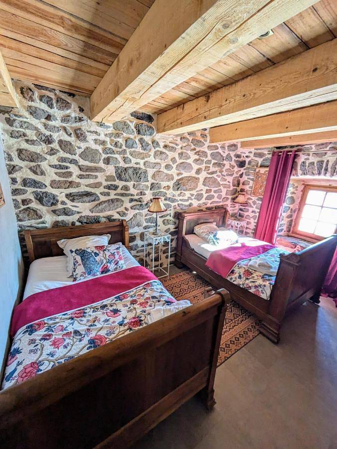 Location de vacances pour 4 personnes, avec jardin et vue, animaux acceptés à Les Vastres - 4