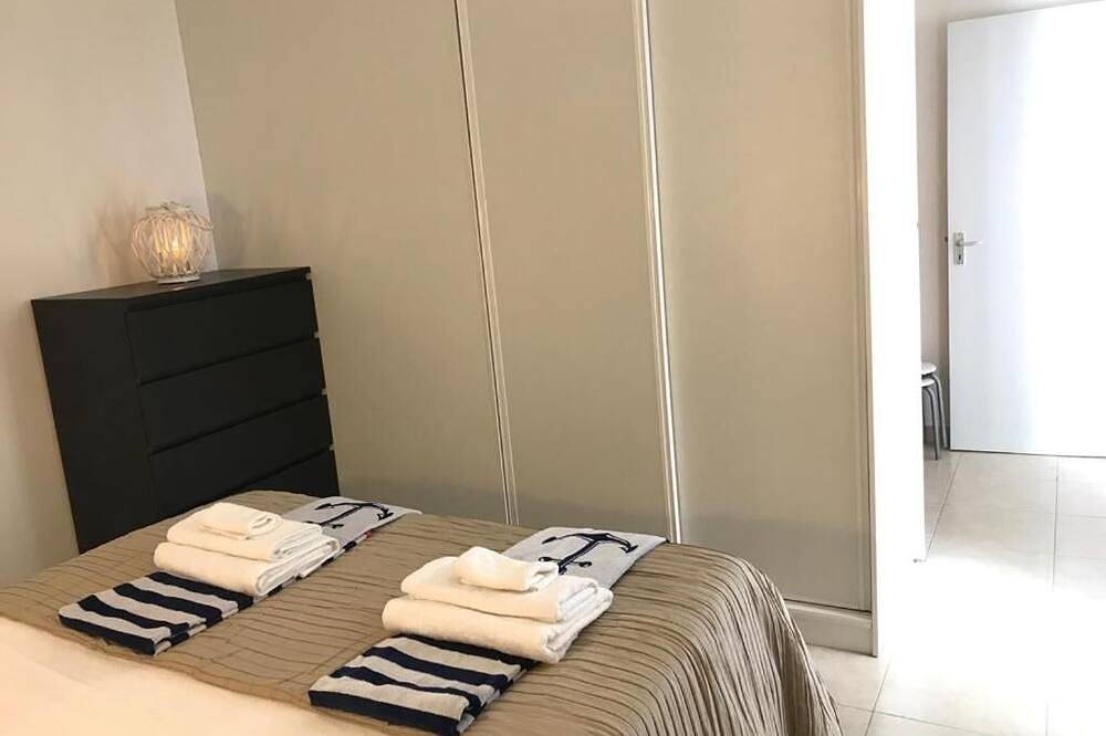 Entire apartment, Spring 150 Apartment + Pool + Terrace + Gardens in Costa del Silencio, Arona