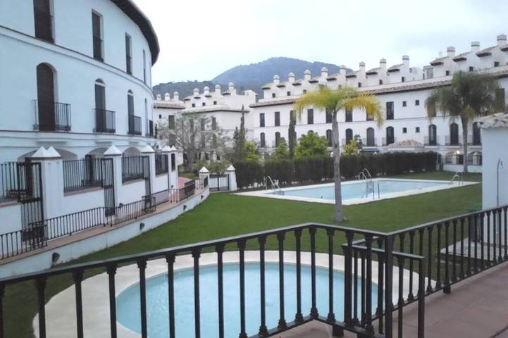 Appartement de vacances pour 4 personnes, avec balcon et piscine - 1