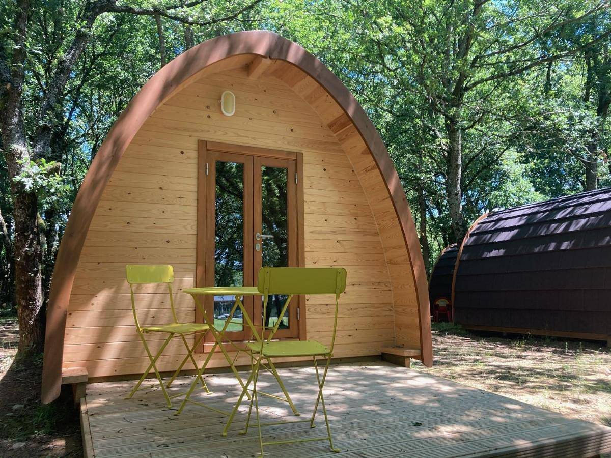 Tent in Sarria, Reserva da Biosfera Ribeira Sacra e Serras do Oribio e Courel