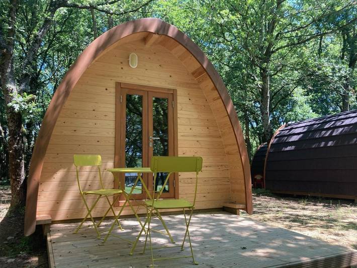 Camping para 2 personas, con Balcón y Terraza además de Jardín y Vistas en Galicia