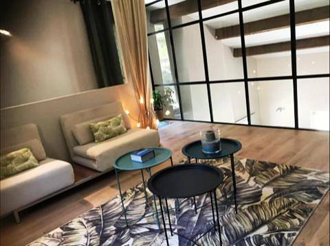 Chambre d’hôte pour 2 personnes, avec Terrasse et Jardin ainsi que Piscine et Vue à Rognes