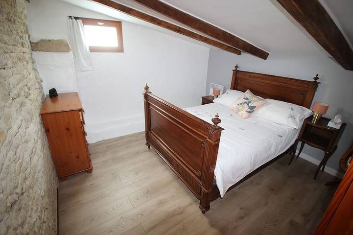 Gîte pour 6 personnes, avec jardin et piscine ainsi que terrasse et jacuzzi à Puyravault (Vendée) - 4