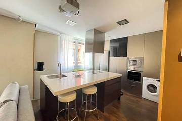 Ferienwohnung für 5 Personen, mit Balkon und Whirlpool in Bilbao