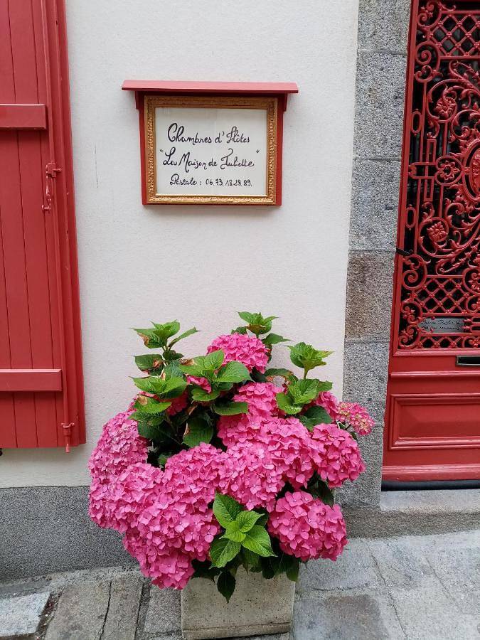 Double Room in Granville, Côte de la Déroute