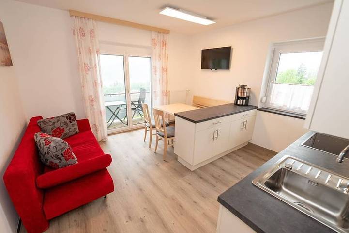 Ferienwohnung für 4 Personen, mit Garten und Balkon in Seeboden