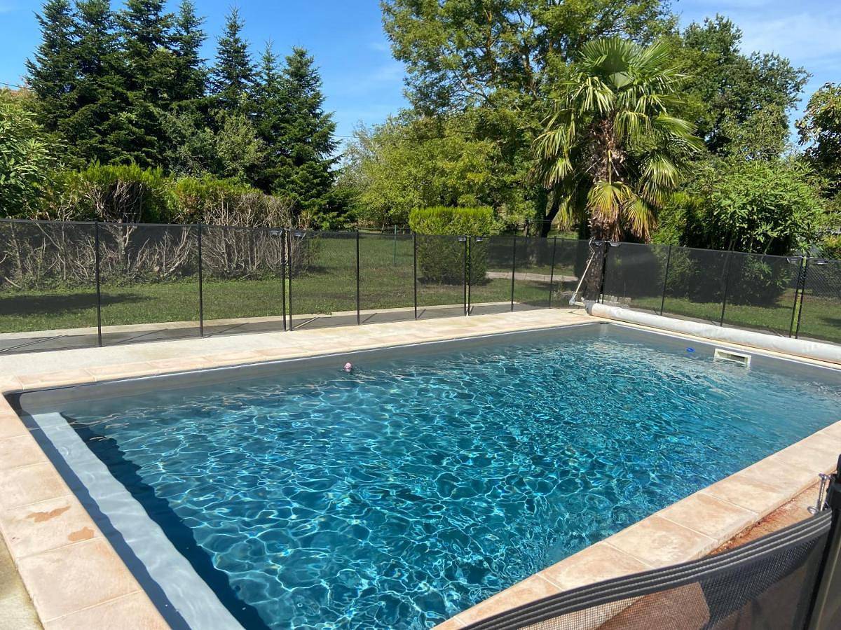 Maison 10 pers avec piscine Proche chalon et Beaune in Oslon, Région de Chalon-sur-Saône