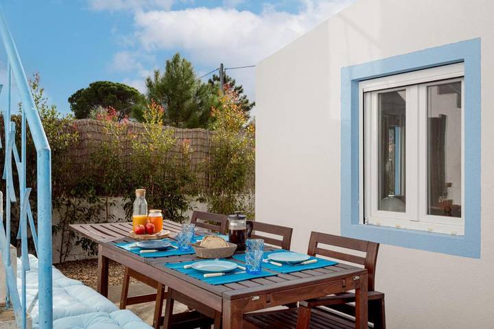 Casa de férias para 8 pessoas, com terraço e jardim na Costa Alentejana