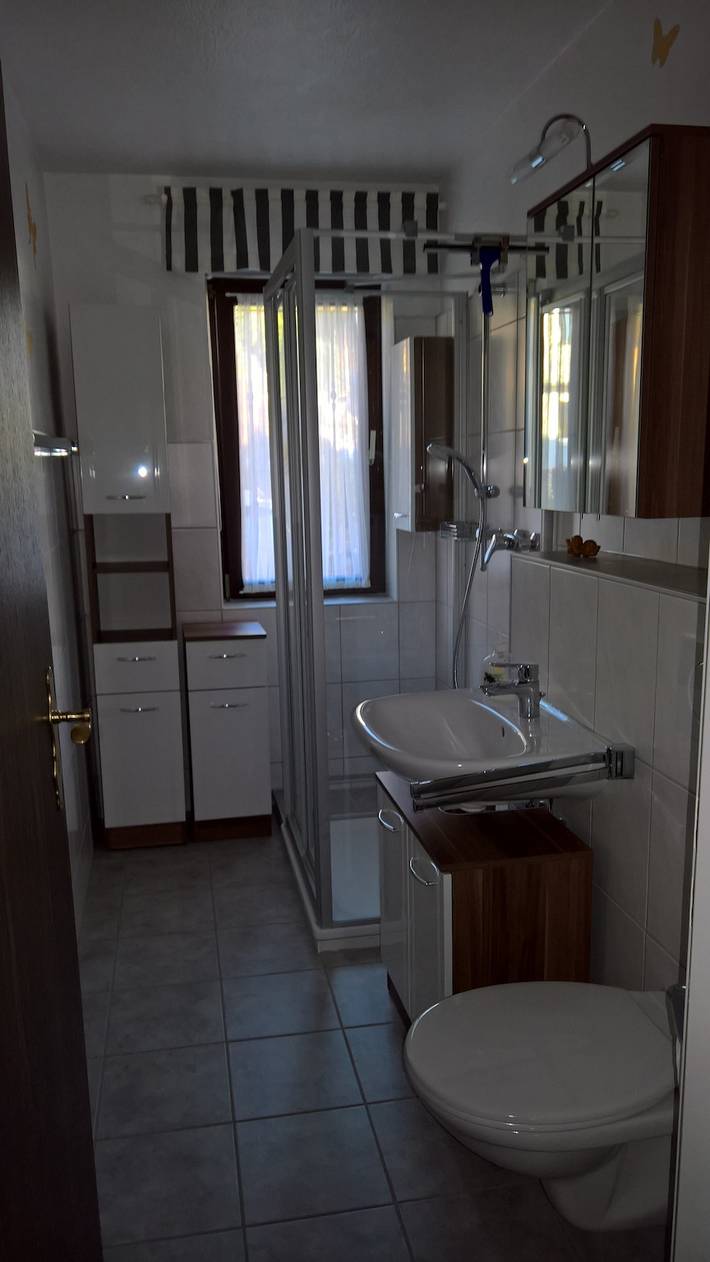 Ferienwohnung für 4 Personen, mit Garten und Seeblick - 1
