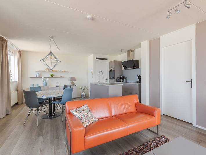 Vakantieappartement voor 4 personen, met balkon, kindvriendelijk in Makkum