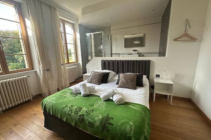 Location de vacances pour 15 personnes, avec terrasse et jardin à Tamerville - 2