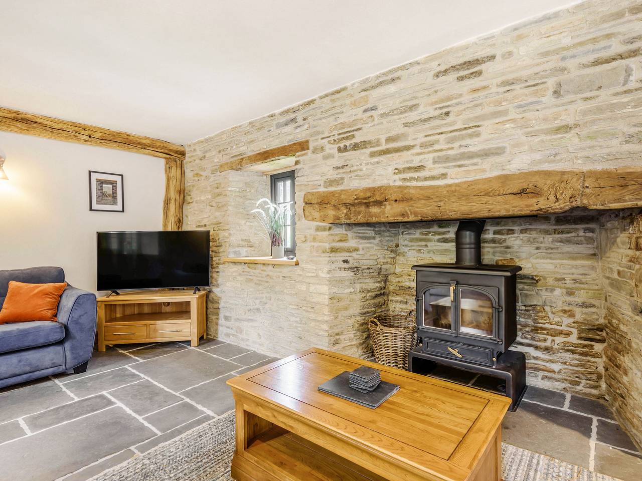 Penshenkin Barn in Powys