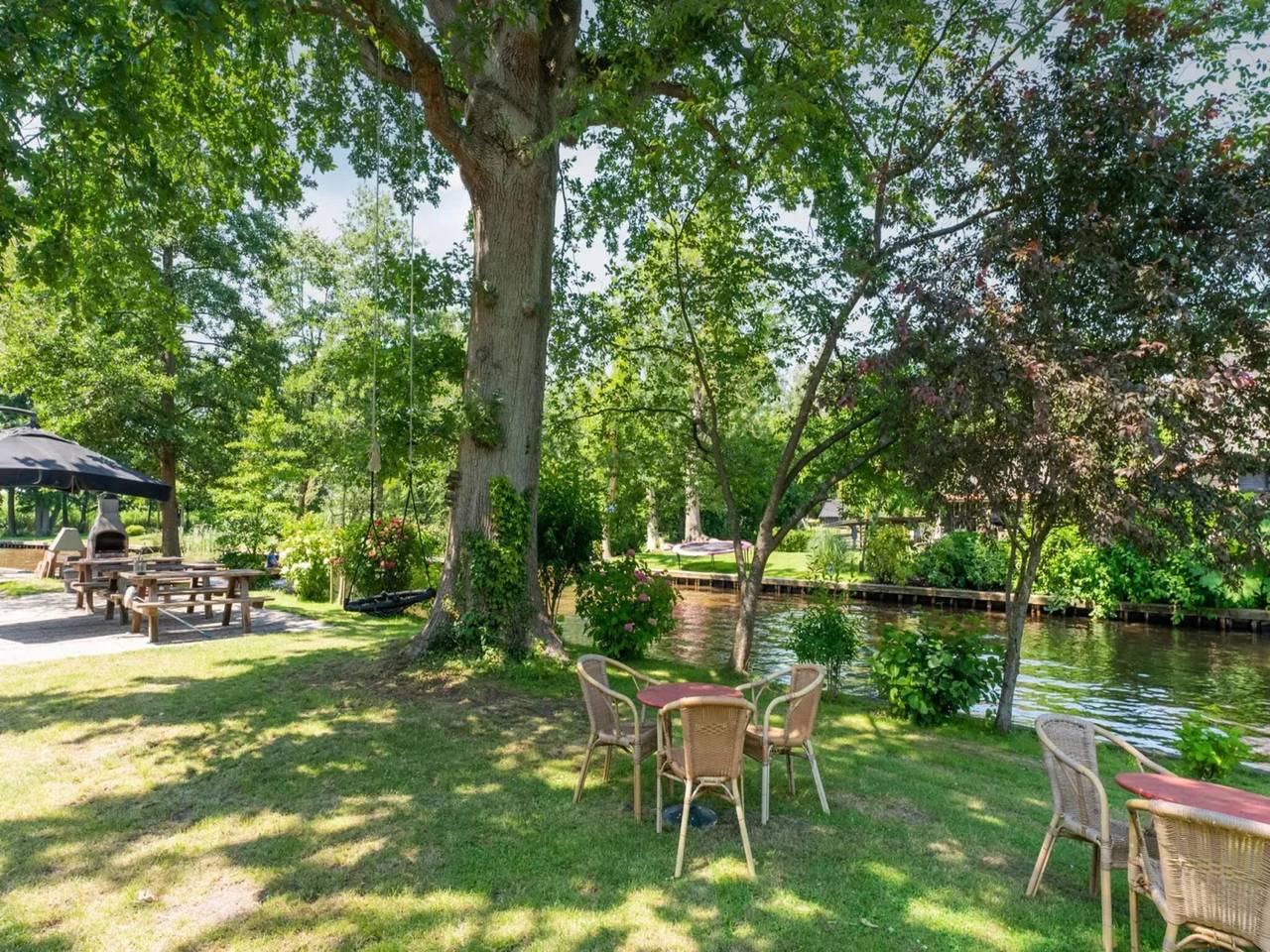 Vakantieboerderij aan het water in Giethoorn in Giethoorn, Nationaal Park Weerribben-Wieden