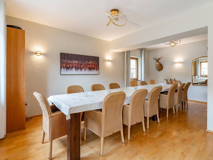 Sehr geräumiges Chalet mit Luxus-Wellness und Bar in Hohe Tauern, Rennweg am Katschberg