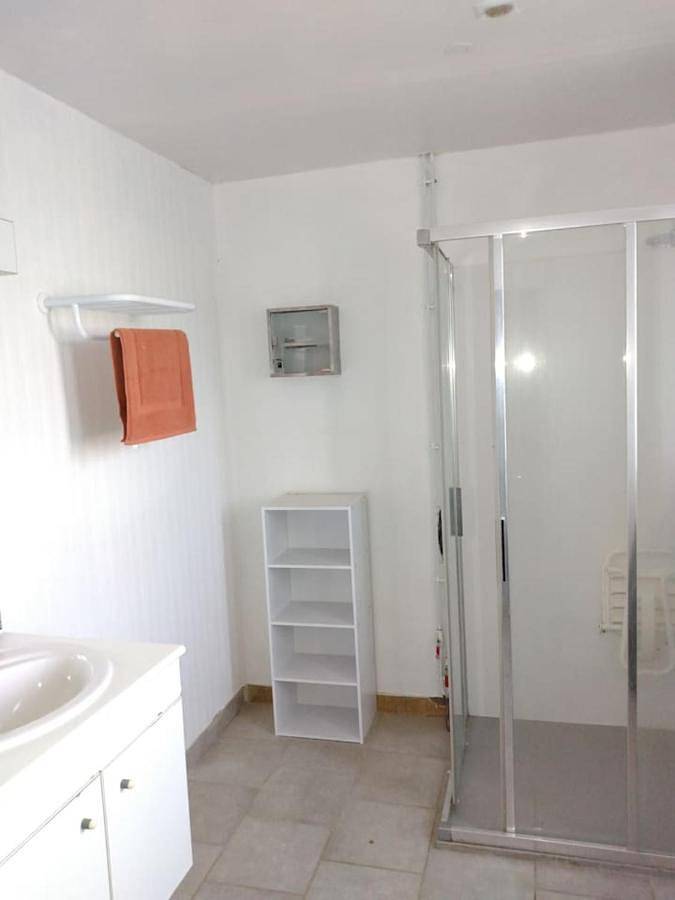 Location de vacances pour 6 personnes, avec jardin, animaux acceptés à Brûlon - 4