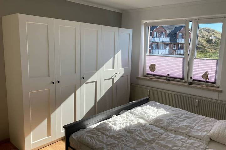 Ganze Wohnung, Geschmackvolle und familienfreundliche Ferienwohnung in Golfplatznähe in Nordfriesische Inseln (Schleswig-Holstein) (Schleswig-Holstein), Hörnum