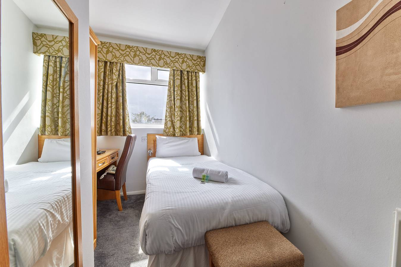 Geheel vakantieappartement, Dene Rooms Single 38 in Newcastle upon Tyne, Tyne and Wear