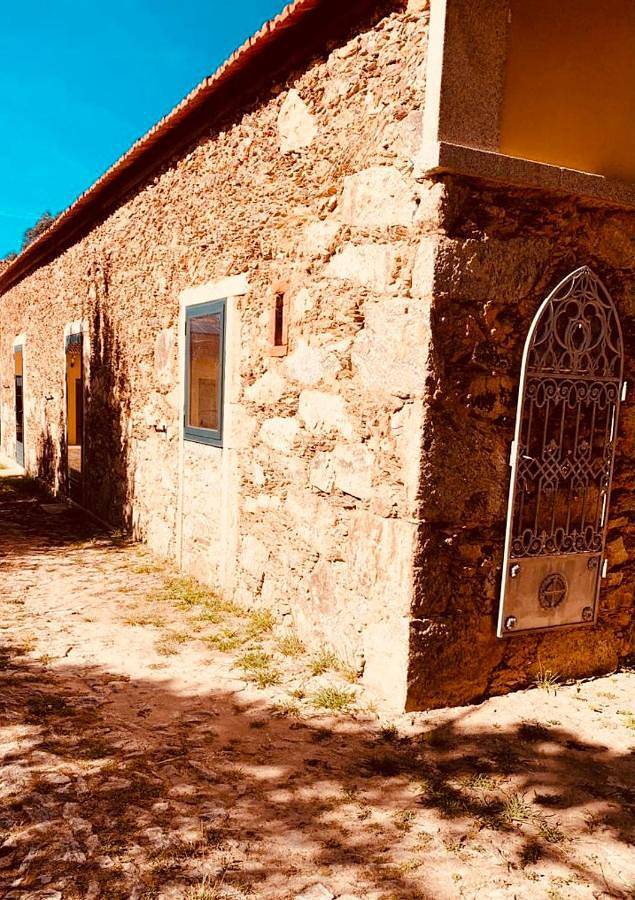 Location de vacances pour 5 personnes, avec jardin ainsi que terrasse et piscine dans Oliveira de Azeméis - 4