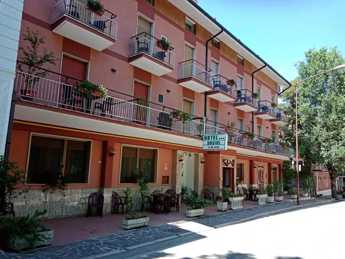 Hotel para 2 personas, con terraza, Se admiten mascotas - 1
