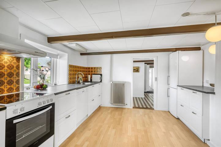 Awesome home in Fur w/ 8 Bedrooms and Wifi in Fur, Limfjord in Westjütland
