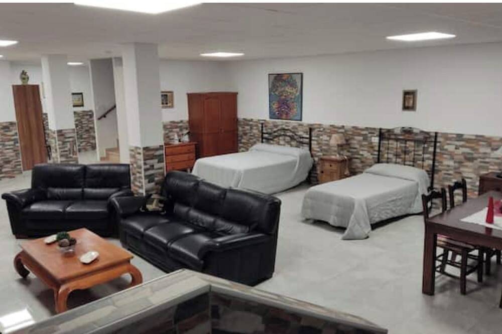 Apartamento entero, Loft los Olivos en Algar in Algar, Pueblos Blancos