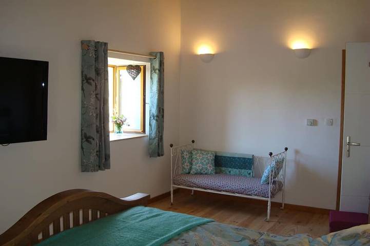 Location de vacances pour 8 personnes, avec balcon et jardin à Camon - 3