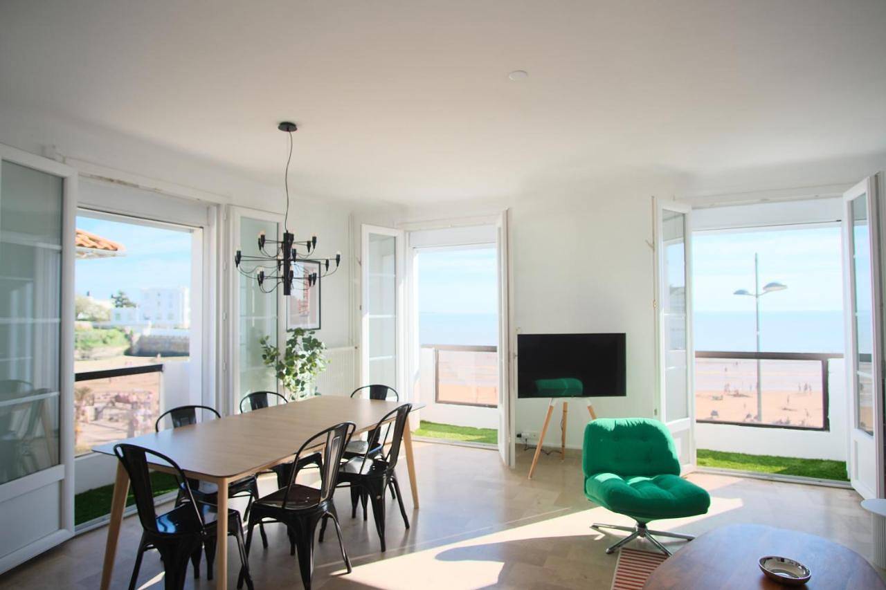 Appartement entier, Appartement avec balcons vue mer à Pontaillac in Pontaillac, Royan