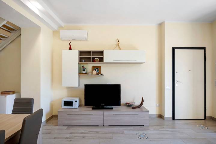 Holiday Home 'Casa Alle Porte Della Costiera' with Mountain View, Wi-Fi and Air Conditioning in Cava de' Tirreni, Middelhavskysten Campanien