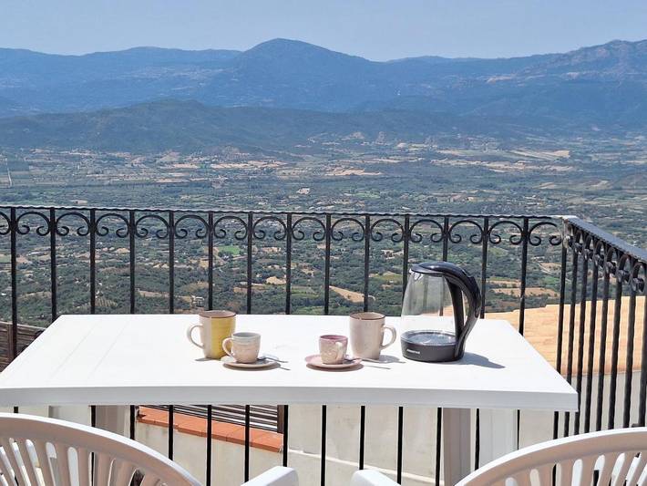 Ferienwohnung für 2 Personen, mit Terrasse und Ausblick