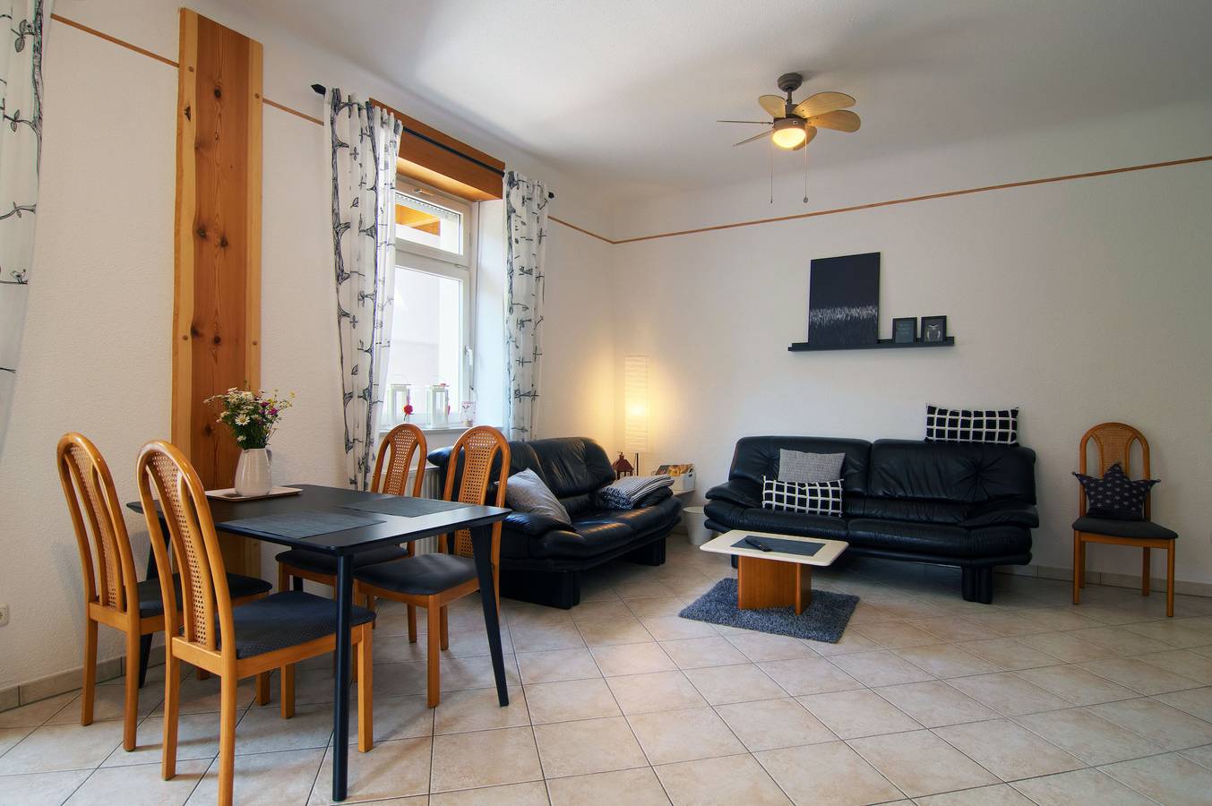 Ganze Wohnung, Ferienwohnung 'Renchglück' mit gemeinsamer Terrasse, gemeinsamem Garten und Wi-Fi in Erlach, Renchen