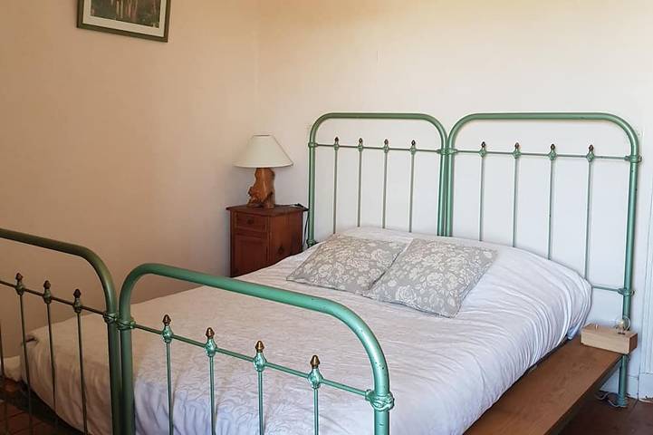 Gîte pour 8 personnes, avec balcon, animaux acceptés à Saint-Alban-sur-Limagnole - 2