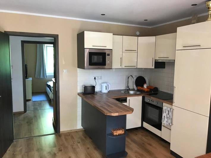 Ferienwohnung für 4 Personen, mit Balkon und Terrasse sowie Garten und Seeblick in Balatonfüred