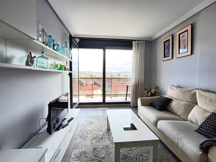 Apartamento para 4 personas, con vistas y balcón en Miengo