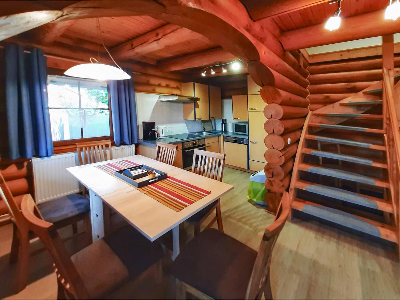 Gemütliches Holzstammhaus mit Garten im Harz in Dankerode, Harzgerode