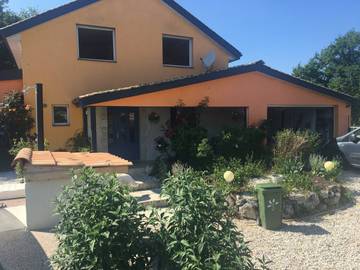Chambre d’hôte pour 2 personnes, avec jardin ainsi que piscine et sauna dans Parc naturel régional du Médoc