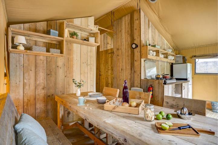 Gîte pour 6 personnes, avec jardin ainsi que piscine et terrasse, adapté aux familles à Névez - 4