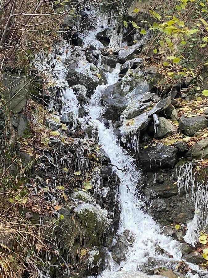 Gîte pour 10 personnes, avec terrasse et vue, animaux acceptés à Saint-Michel-de-Maurienne - 2