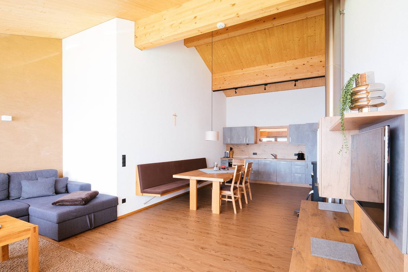 Ganze Wohnung, Ferienwohnung 'Konzett Top 4' mit Bergblick, Gemeinschaftsterrasse und Wi-Fi in Faschina, Fontanella