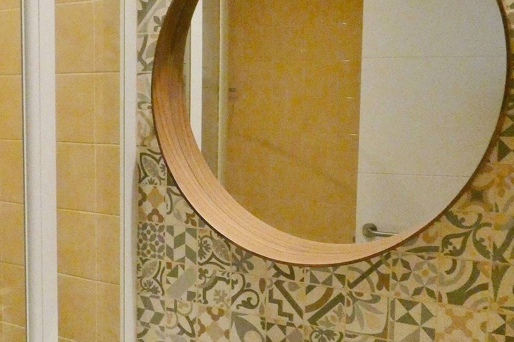 Ganze Wohnung, Sea View Apartment Between Forest and Beach – Cala Vinyes in Magaluf, Calvià