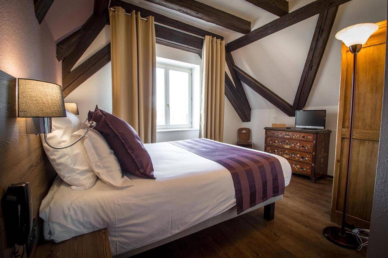 Hôtel De La Couronne in Riquewihr, Parc naturel régional des Ballons des Vosges