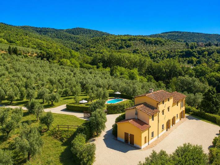 Villa for 9 people, with Garden in Vinci