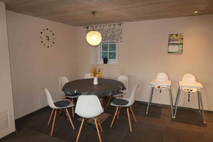 Gîte pour 5 personnes, avec jardin et terrasse à Ralingen