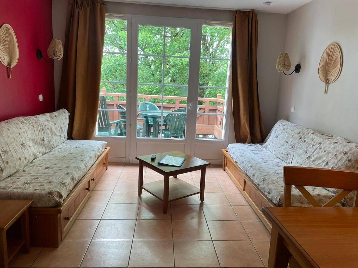 Appartement entier, Belle vue sur Lac en étage 1chb 5pers in Monflanquin, Région de Villeneuve-sur-Lot