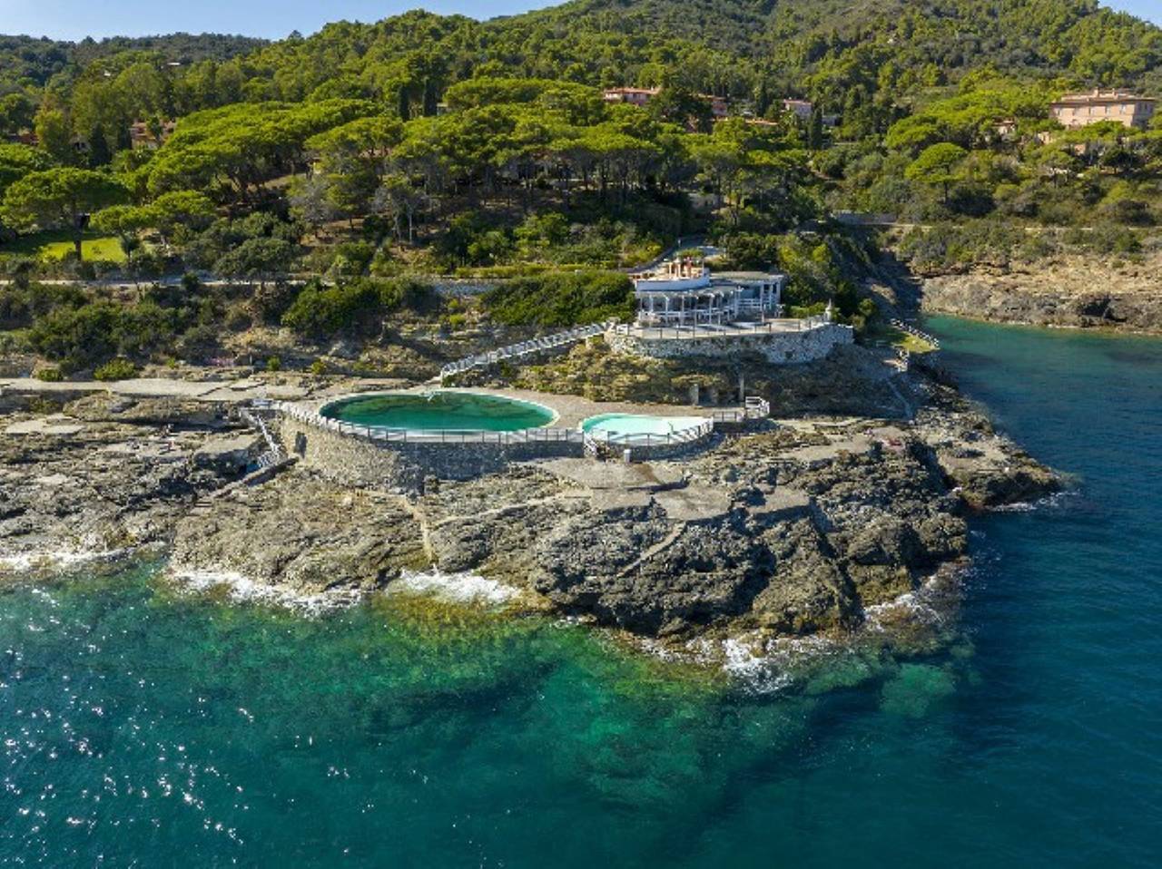 Ganze Ferienwohnung, Ferienwohnung für 4 Personen mit Balkon in Capo d'Arco, Elba