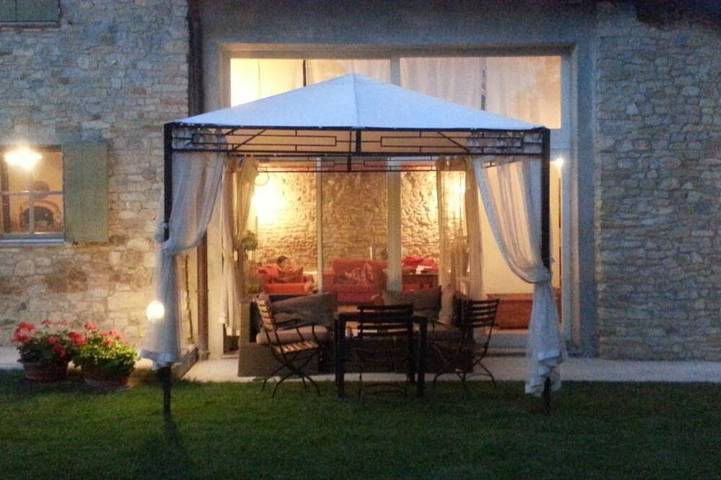 Casa rural para 9 personas, con jardín - 1