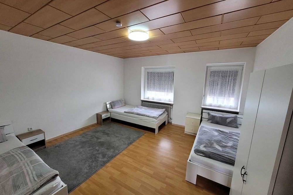Ganze Wohnung, Wohnung mit Zentraler Lage in Saarlouis, Mosel-Saar
