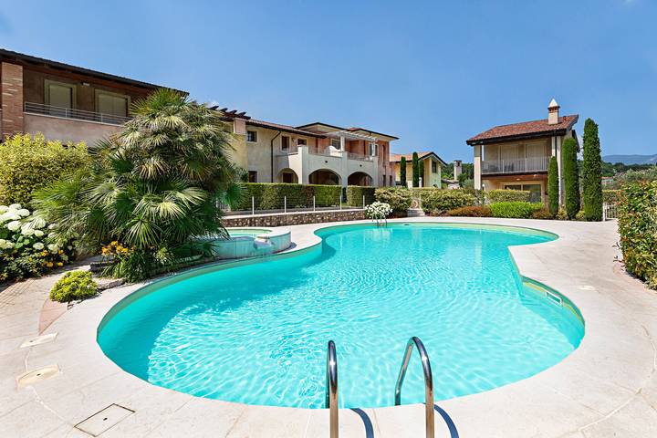 Ferienhaus für 5 Personen, mit Terrasse und Garten in Gardasee-Lombardei - 2